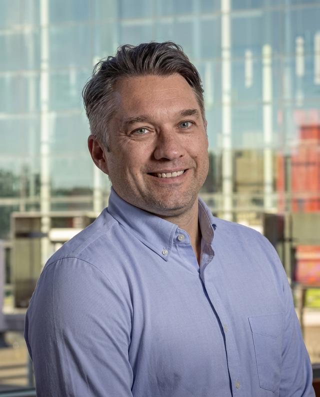 Dr Richard Claydon
