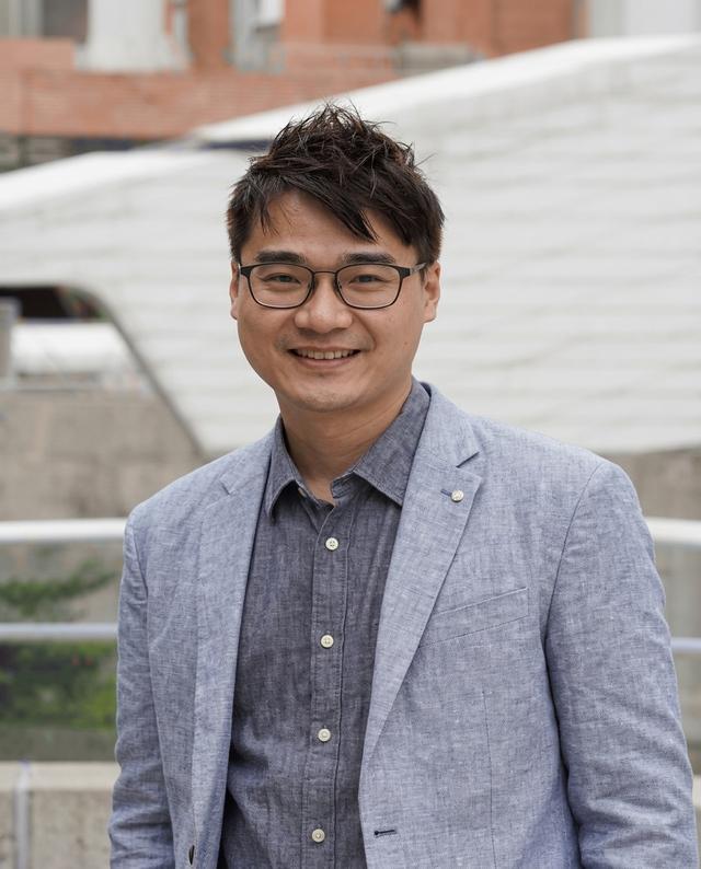 Dr Yuk Ming Tang