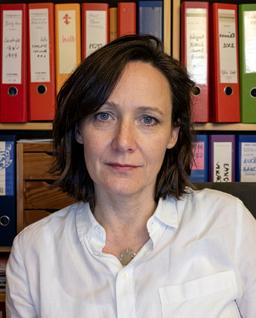 Isabelle VANDANGEON-DERUMEZ