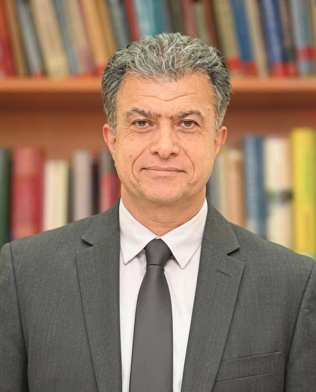 Mohammad Reza Azarang Esfandiari